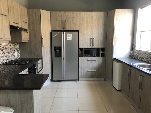 To Let 3 Bedroom Property for Rent in Parow Valley Western Cape